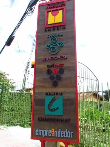 Foto: Serviço de Totem Publicitário